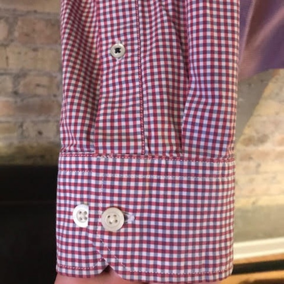 Banana Republic Red Gingham Button Down - L - Picture 6 of 8